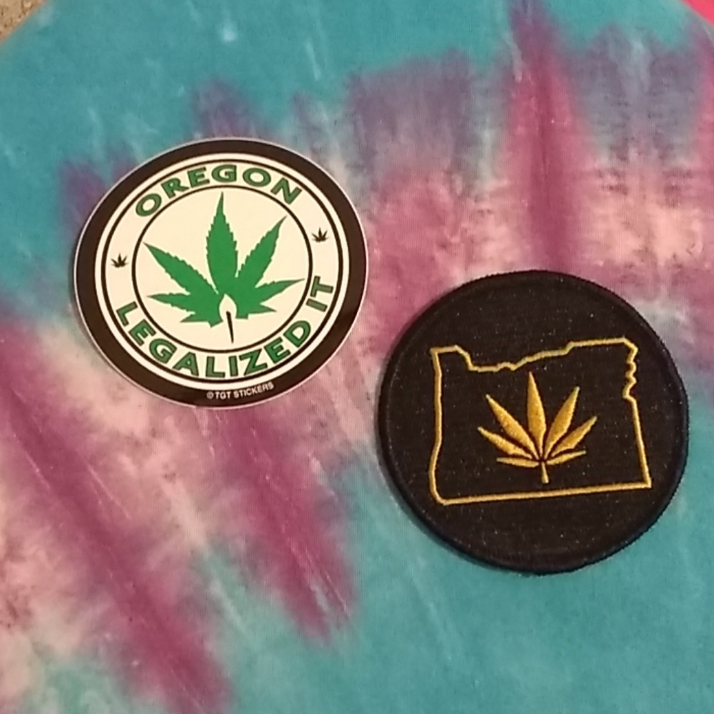 Oregon sticker and patch